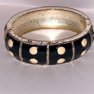 Premier design bracelet